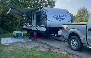 Kozy Kid Bunkhouse - 29ft / Sleeps 9