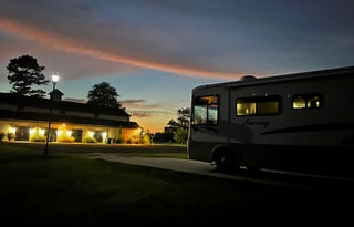 2002 Winnebago Journey 36' Class A