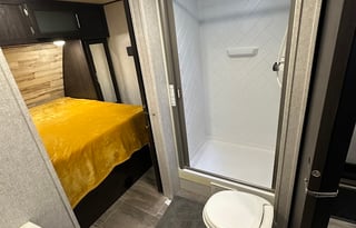 2020 Kodiak Ultra-Lite 296 Bunkhouse