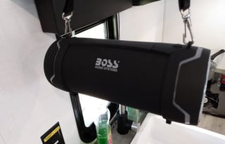 Family-Friendly, Easy-Tow Camper Sleeps 6 w/Bunks