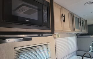 Comfy family Motorhome with upgraded mattress
