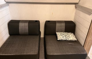 2022 Heartland North Trail 33BHDS