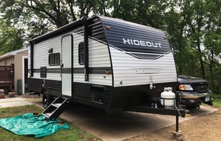 Couples Hideway! 2022 Keystone RV Hideout