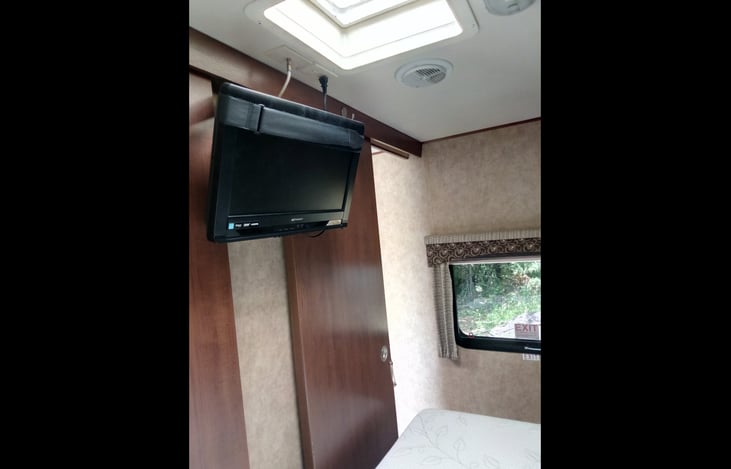 TV and air in bedroom.