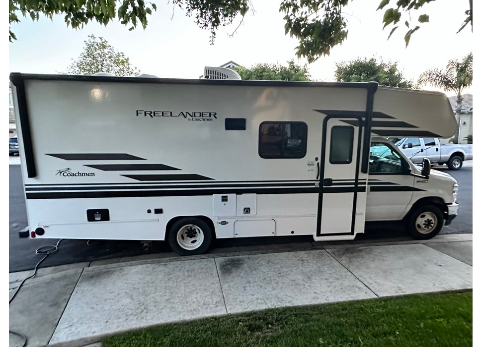 Class C Motor Home rentals in DANVILLE