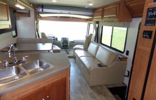 2017 Winnebago Sunstar 31BE "Big Beauty"