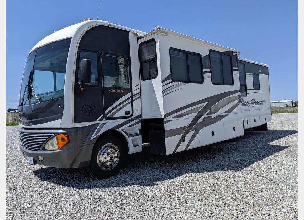 Class A Motor Home rentals in Rowlett