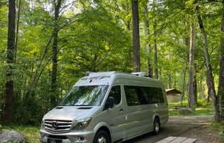 Mercedes Sprinter Van- Solar Off-Grid Adventure