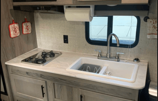 2021 Gulf Stream RV Enlighten 25BH