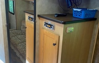 KZ 180 Coyote Lite camping trailer