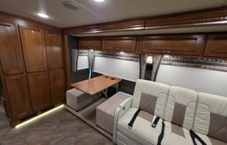 Luxury 2019 Winnebago Forza 34T Diesel Class A