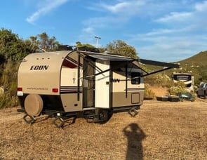 Pacific Coachworks Econ 17RK