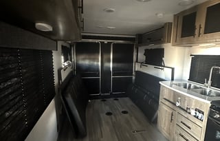 2022 Heartland Pioneer RG26 Toy Hauler Rental