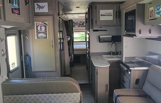 Bullhorn BunkMaster: Take the road by the horns