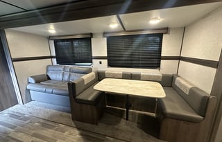 2022 CrossRoads RV Zinger Lite ZR280BH