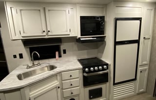 2021 OPENRANGE BUNKHOUSE FARMHOUSE 26BHS