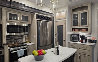 2023 Keystone Avalanche 378 BH