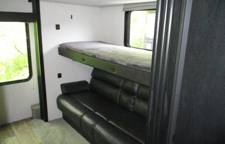 bunk with conversion sofa to bed
