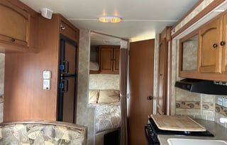 2011 Gulf Stream Stream Lite Sport- FULLY STOCKED