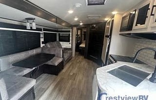Jayco White Hawk
