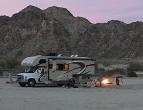 Thor Motor Coach Chateau 24F