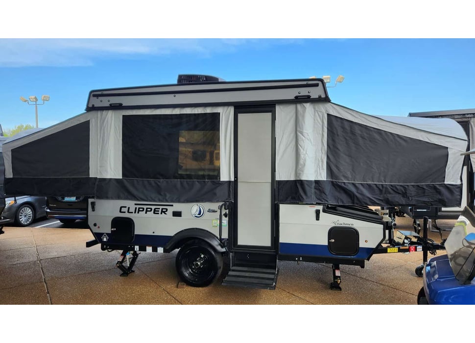 Pop-up Camper rentals in Berlin