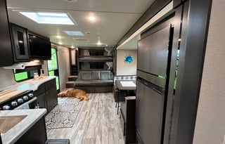 Seasonal Serenity: The Barrel's Blissful Retreat