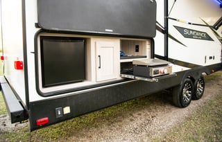 Sundance UltraLite | Big Camper w/ Kids' Bunkhouse