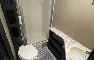 Grand Design Imagine 2400BH "Family Rig"