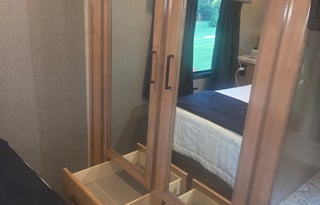 2021 Thor Motor Coach Quantum LF31