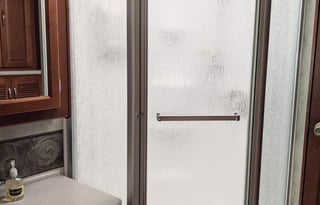 38ft Fleetwood Pace Arrow - Now this is "Glamping!" Beautiful Motorhome!