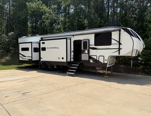 Coachmen RV Chaparral 375BAF