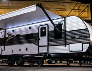 Wayfinder RV Go Play 26BH