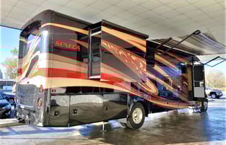 C17:Luxury SuperC Diesel-3Slide-10 SLEEPER