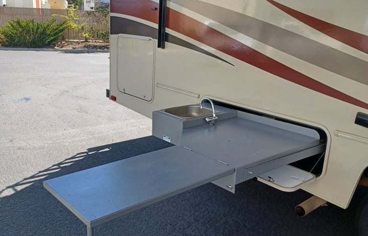 outdoor table and sink