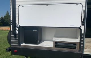 Reynolds Family Pet Friendly RV Rental