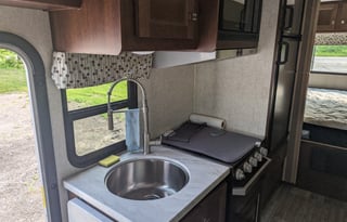 2020 Forest River RV Sunseeker LE 2350SLE Chevy