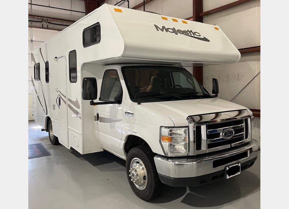 Class C Motor Home rentals in N. Scituate