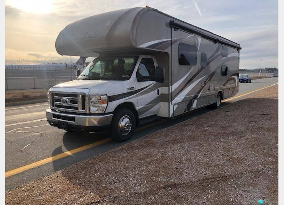 Class C Motor Home rentals in Big Bend