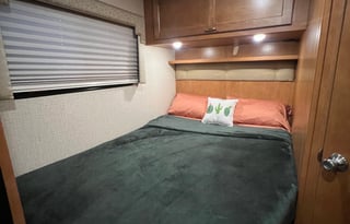 2017 Winnebago Minnie Winnie 22R
