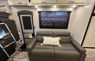 2023Entegra ClassC 31F*Sleeps 10**UNLIMITED MILES*