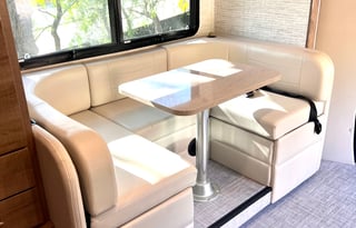 2024 Luxury Mercedes-Benz Entegra Qwest