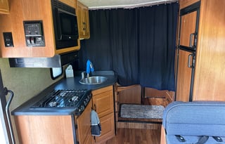 Harvey The RV - Your “go to” RV rental