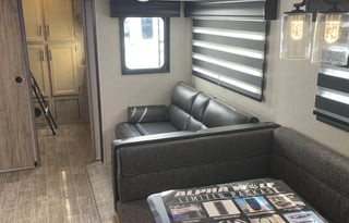 2023 forest river chrokee alpha wolf