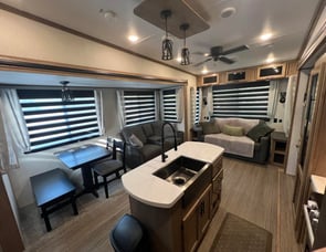 Forest River RV Sabre 36BHQ