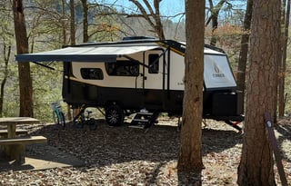 Off-Grid Camper | Starlink | Solar | Sleeps 5