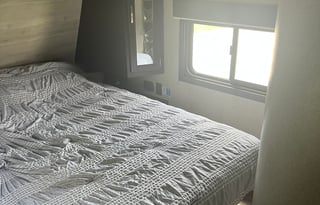 2021 Jayco Jay Flight with bunk room(Deliver only)