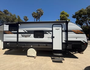 Forest River RV Wildwood X-Lite T178DBFS