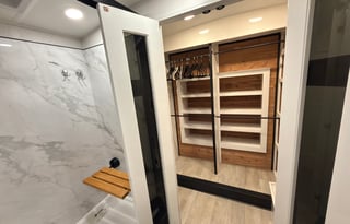 Pet Friendly 2026 Jayco Pinnacle *Delivery Only*