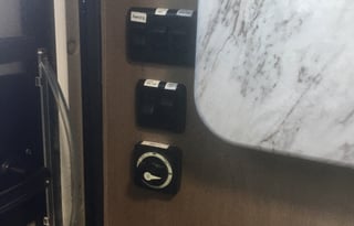 2021 Thor Motor Coach Quantum SE SE22 Ford